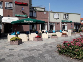 Hotels in Stede Broec